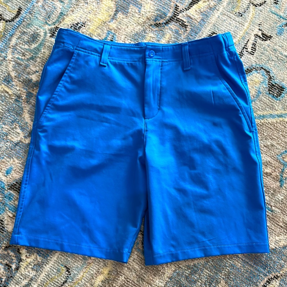 Under Armour Golf Shorts!